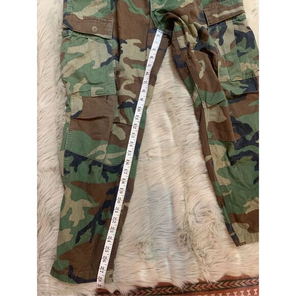 Military Camo Cargo Pants Medium Short - Picture 7 of 8